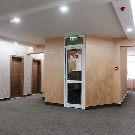 Hotel Tundzha - Renovated! Yambol Ngoại thất bức ảnh