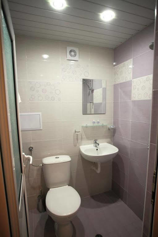Hotel Tundzha - Renovated! Yambol Ngoại thất bức ảnh